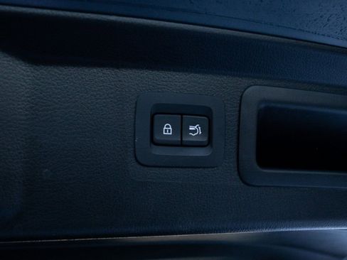 Used 2023 MAZDA CX-50 2.5 S w/ Cargo Package image 39