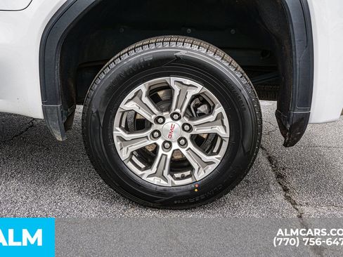 Used 2025 GMC Sierra 1500 SLT RWD image 16