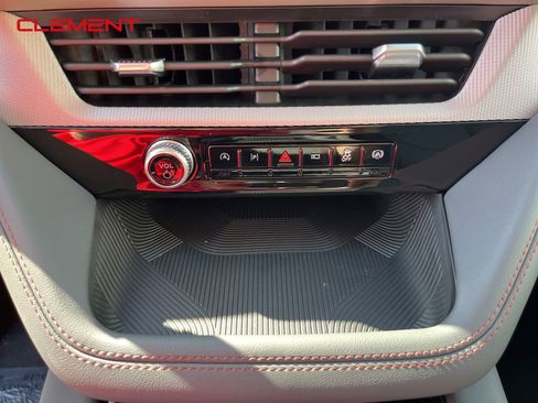 New 2025 Ford Explorer Active w/ Active Comfort Package image 15