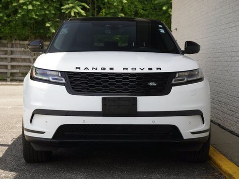 Used 2022 Land Rover Range Rover Velar S AWD/4WD image 11
