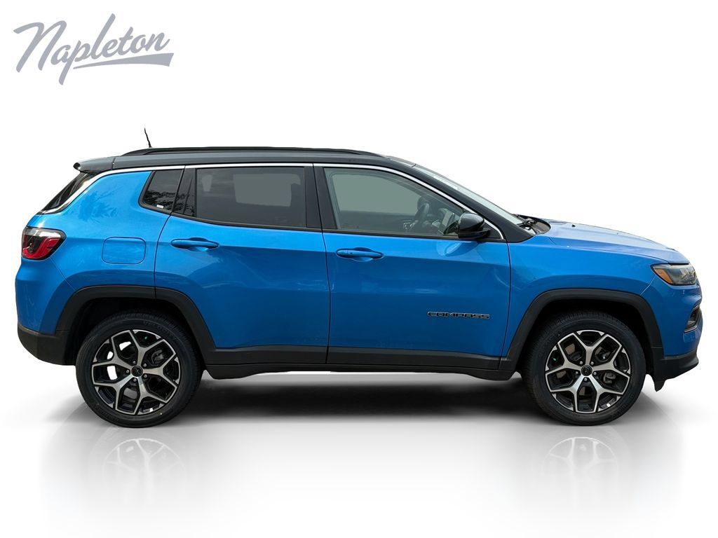 Used 2025 Jeep Compass Limited AWD/4WD image 7