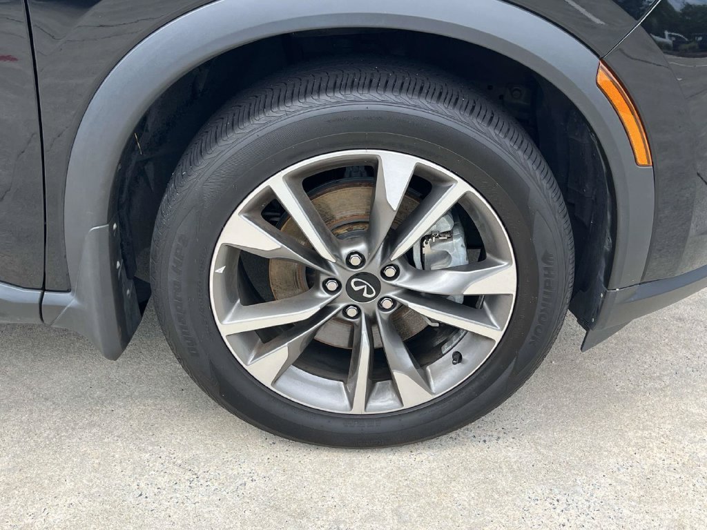 Used 2025 INFINITI QX60 Luxe FWD image 9