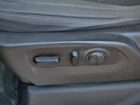 Used 2019 Chevrolet Silverado 1500 LT w/ All-Star Edition image 4