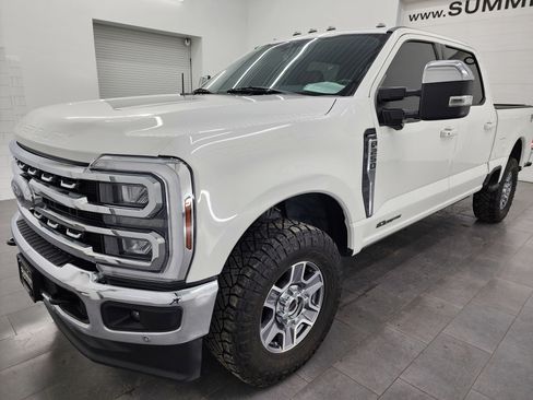 Used 2024 Ford F250 Lariat w/ Lariat Ultimate Package image 7