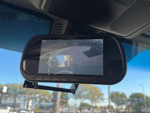 Used 2019 Mercedes-Benz Sprinter 144 image 21