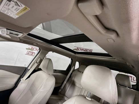 Certified 2024 Nissan Rogue SL w/ SL Premium Package AWD/4WD image 12