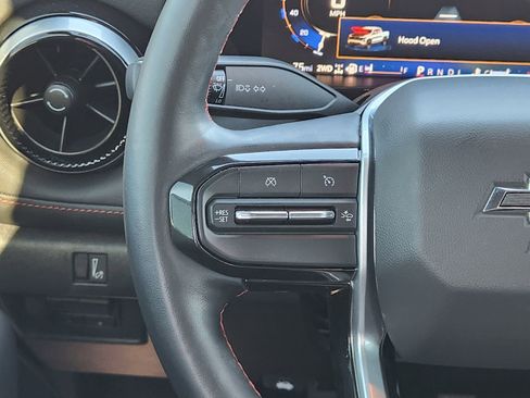 Used 2024 Chevrolet Colorado Z71 w/ Z71 Convenience Package 2 image 26