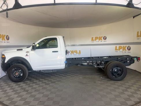 Used 2025 RAM 5500 Tradesman image 4