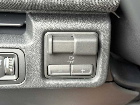 New 2026 GMC Sierra EV Elevation image 13