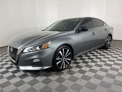Used 2022 Nissan Altima 2.5 SR image 5