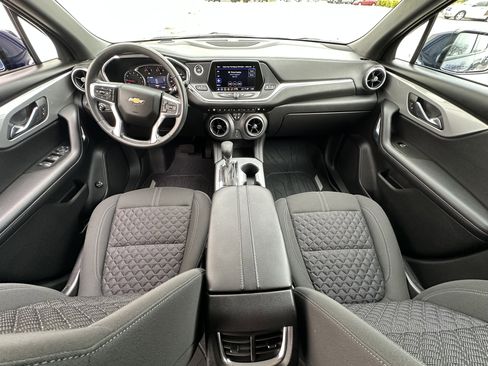 Used 2022 Chevrolet Blazer LT image 13