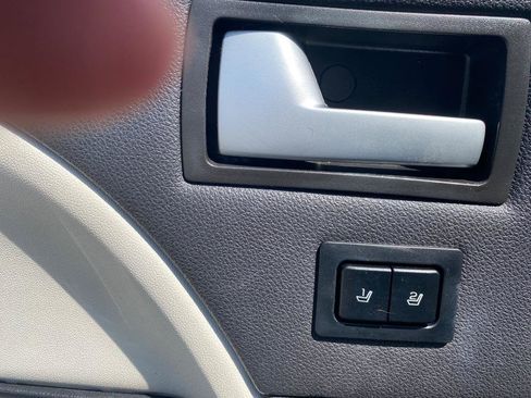 Used 2009 Mercury Sable Premier FWD image 35