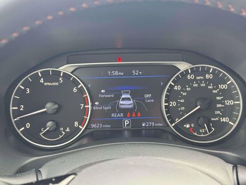 Certified 2025 Nissan Altima 2.5 SR image 24