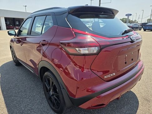 Used 2023 Nissan Kicks SR image 6