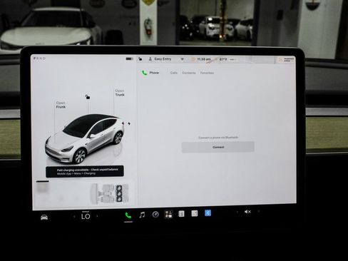 Used 2023 Tesla Model Y Long Range AWD/4WD image 24