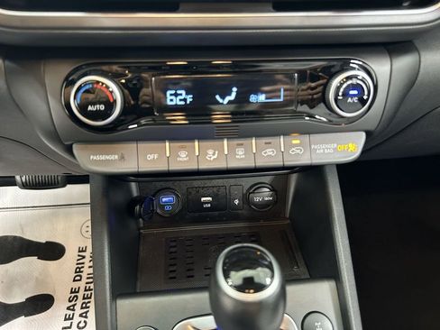 Used 2023 Hyundai Kona SEL w/ Convenience Package AWD/4WD image 17