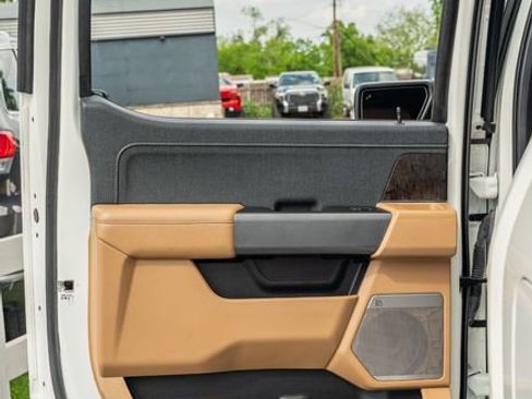 Used 2022 Ford F150 Lariat image 33