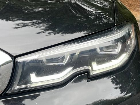 Used 2021 BMW 330i Sedan w/ Convenience Package image 13