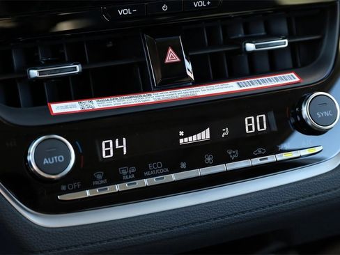 Certified 2026 Toyota Corolla Cross XLE image 21