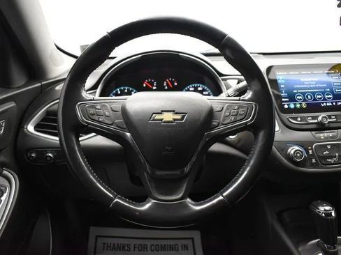 Used 2020 Chevrolet Malibu RS image 19