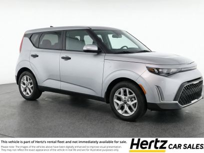 Used 2025 Kia Soul LX w/ LX Technology Package
