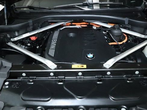 Certified 2024 BMW X5 xDrive50e w/ Climate Comfort Package image 36