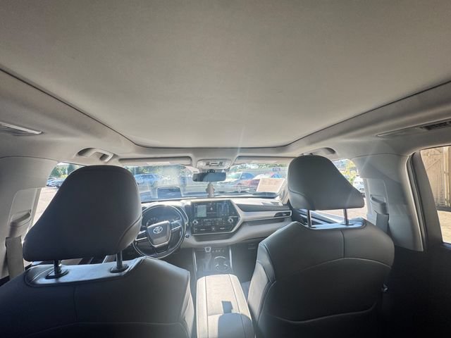 Used 2020 Toyota Highlander Platinum FWD image 7