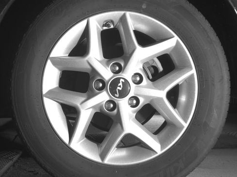 Used 2025 Kia Soul LX w/ LX Technology Package FWD image 14