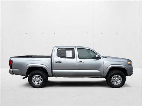 Used 2021 Toyota Tacoma SR image 6