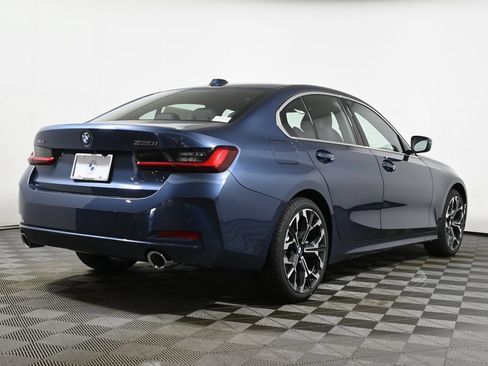 Used 2026 BMW 330i xDrive Sedan w/ Convenience Package AWD/4WD image 7