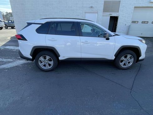 Used 2025 Toyota RAV4 LE image 12
