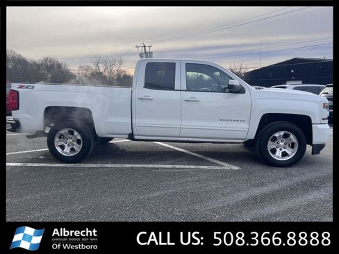 Used 2019 Chevrolet Silverado 1500 LT w/ All Star Edition image 6