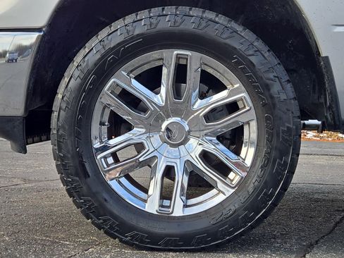 Used 2016 RAM 1500 Big Horn image 6