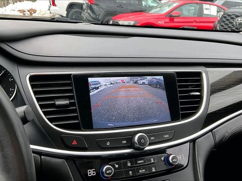 Used 2017 Buick LaCrosse Essence image 26