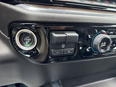 Used 2023 Chevrolet Silverado 1500 RST w/ Rally Edition image 26