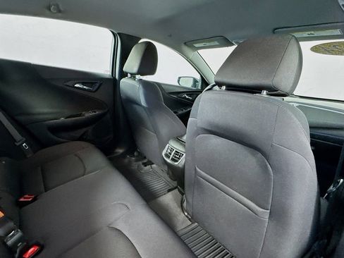 Used 2024 Chevrolet Malibu LT image 28