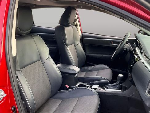 Used 2015 Toyota Corolla S w/ Driver Convenience Package FWD image 9