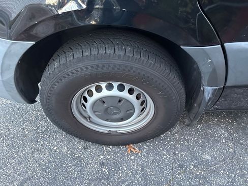 Used 2020 Mercedes-Benz Sprinter 2500 w/ Driver Convenience Package image 26