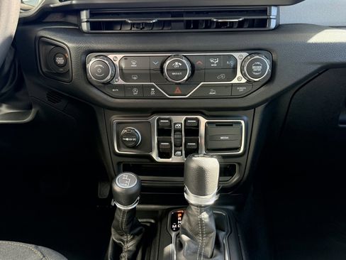 New 2026 Jeep Wrangler Unlimited Sport image 12