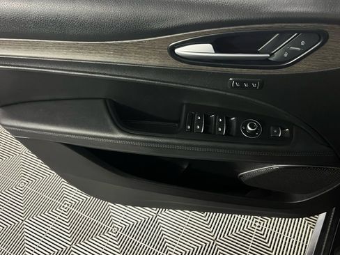 Used 2022 Alfa Romeo Stelvio Ti AWD/4WD image 26