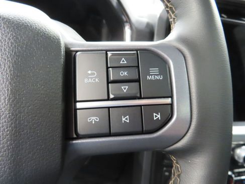 Used 2025 Ford F150 Lariat w/ Tow/Haul Package AWD/4WD image 60