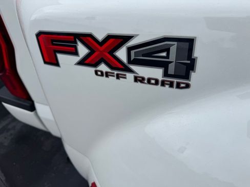 Used 2022 Ford F450 Limited w/ FX4 Off-Road Package image 10