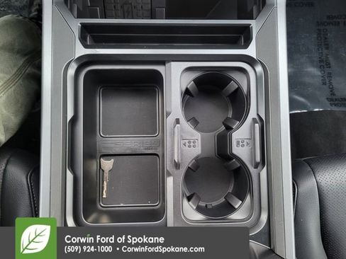 New 2026 Ford F250 Lariat w/ Black Appearance Package image 36