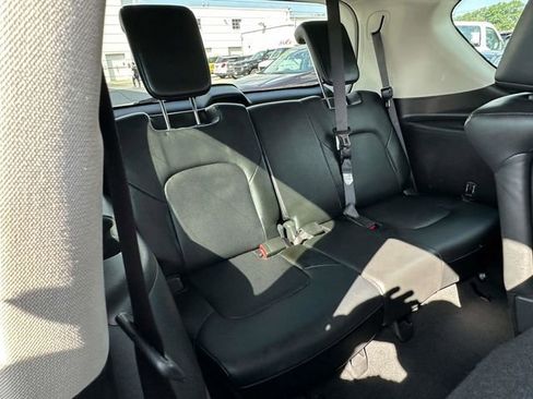Used 2018 Nissan Armada SL w/ Premium Package AWD/4WD image 21