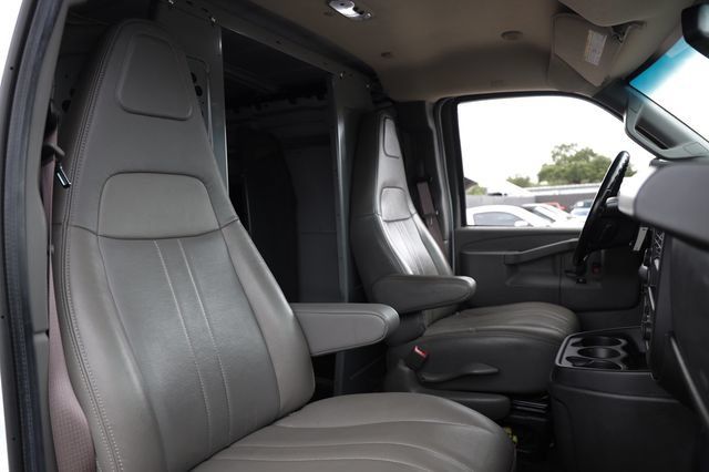 Used 2022 Chevrolet Express 2500 Extended w/ Driver Convenience Package RWD image 13