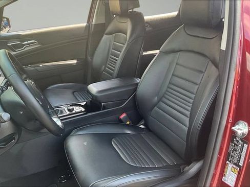 Certified 2025 Kia Sportage SX AWD/4WD image 21
