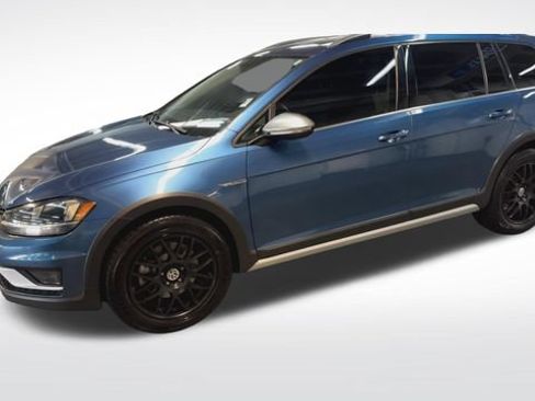 Used 2018 Volkswagen Golf Alltrack SE AWD/4WD image 5