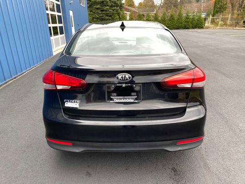Used 2017 Kia Forte LX image 14