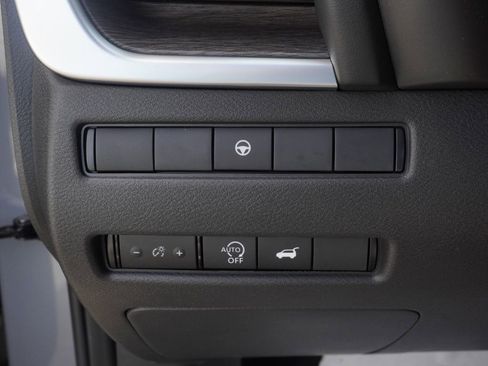 New 2026 Nissan Rogue Platinum AWD/4WD image 10