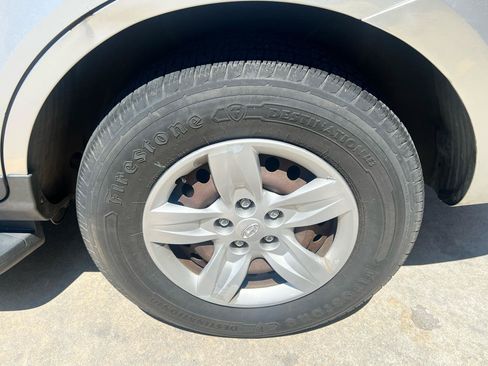 Used 2009 Hyundai Santa Fe GLS FWD image 35